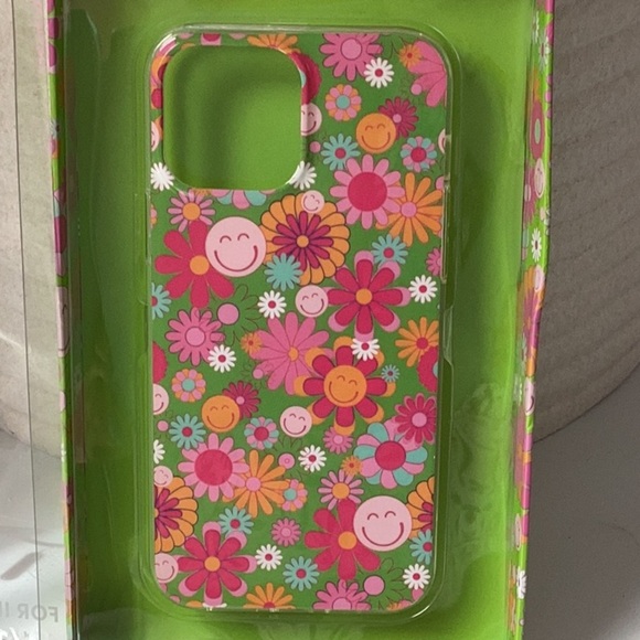 POPPY NEW IN BOX HARD SHELL FOR IPHONE CASE 13/12 PRO MAX  MAGSAFE - Picture 2 of 7